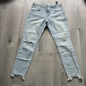Zara BRAND NEW without tag skinny fit jeans light blue distressed